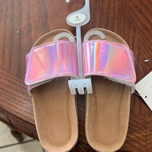 Brand new girl’s sandals size 11/12